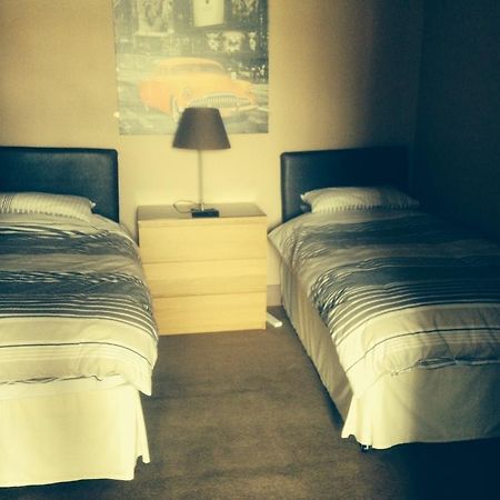 Coach & Horses Bed and Breakfast Tredegar Exterior foto